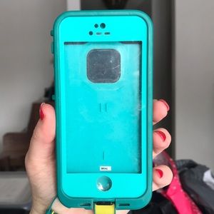 iPhone 5s Lifeproof case